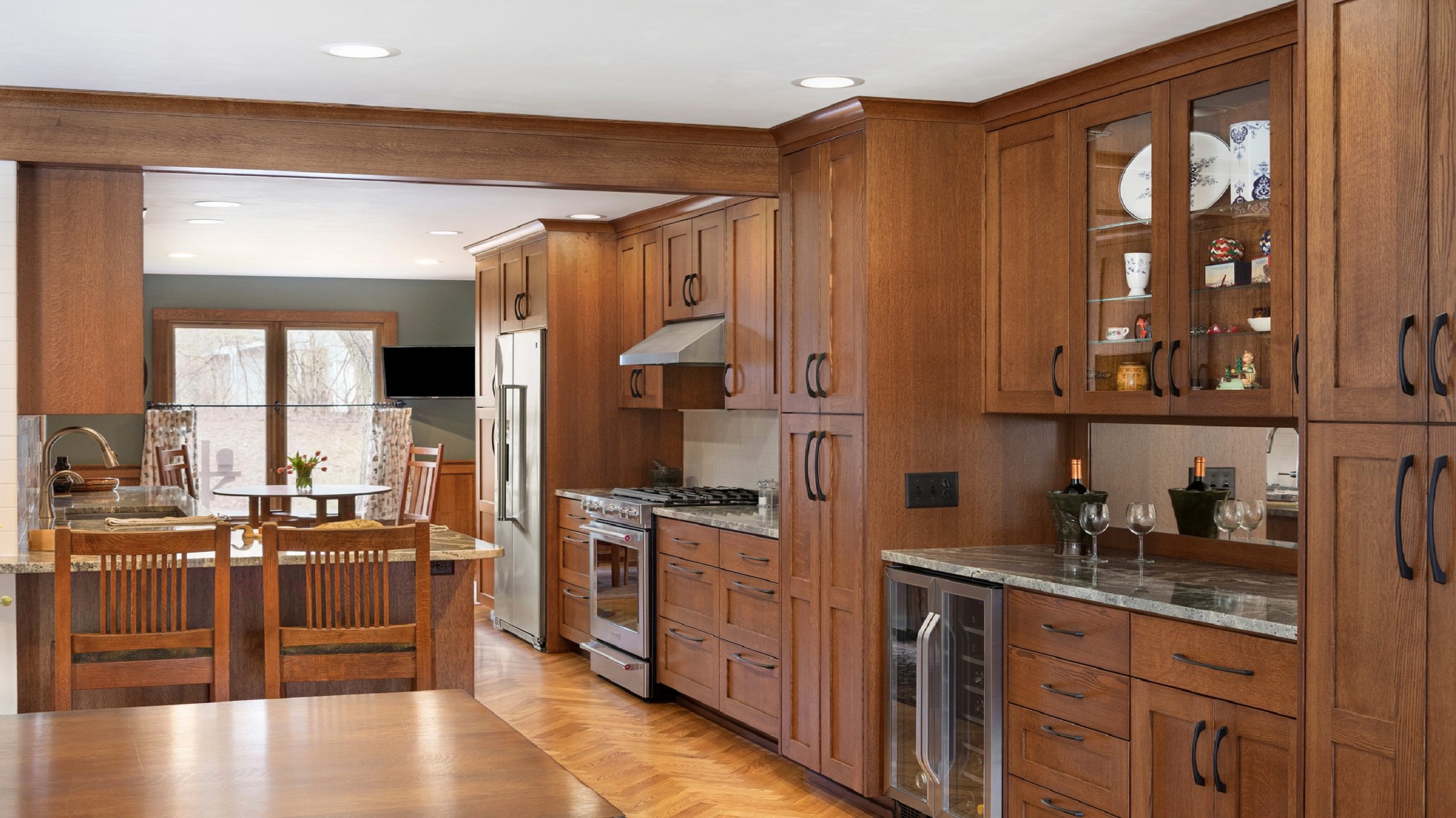 Classic Kitchen Design 1