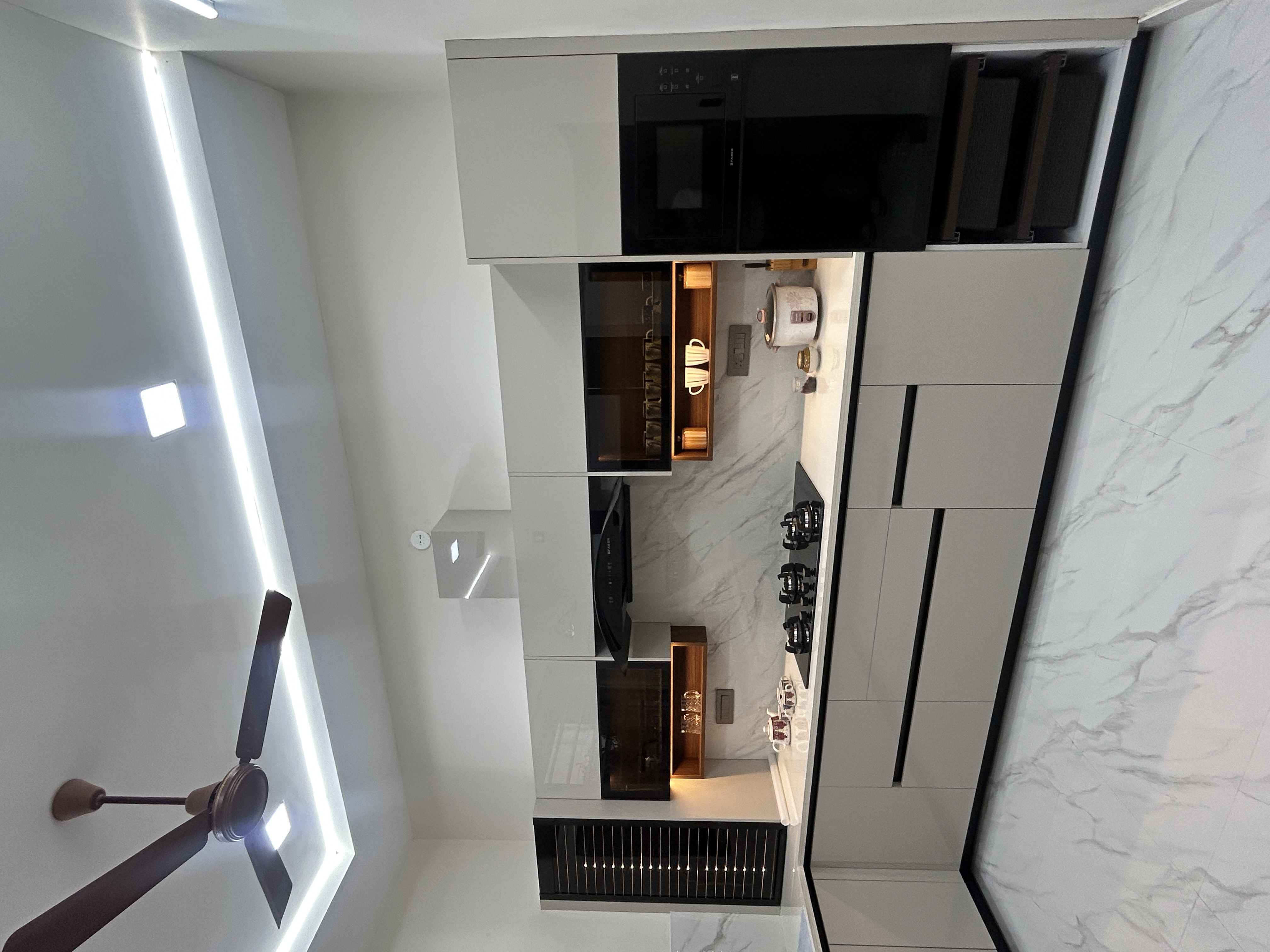 Modular kitchen-U-shape